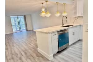 5961 2nd Avenue, Boca Raton, FL 33487 - MLS#R11163811