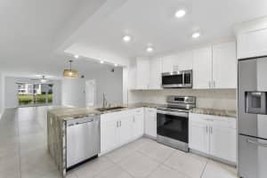 1037 Guildford C, Boca Raton, FL 33434, Boca Raton, FL 33434 - MLS#R11163812