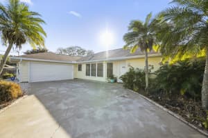 2111 Cayuga Court, Port Saint Lucie, FL 34952 Sold 03/25/26