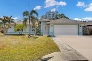 1757 Se Mariana Road, Port St. Lucie, Fl 34952, Port Saint Lucie