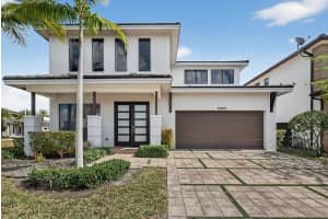 15505 89th Court, Miami Lakes, FL 33018 - MLS#R11163885