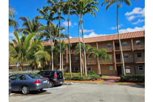 120 Sparrow Drive, Royal Palm Beach, FL 33411 - MLS#R11163899