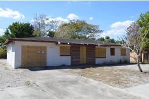 1620 Se Apache Avenue, Stuart, Fl 34994, Stuart