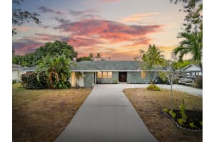 115 Caprona Avenue, Port Saint Lucie, FL 34983 - MLS#R11163939