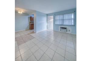 111 L Street, Lake Worth Beach, FL 33460 - MLS#R11163976