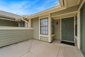 1532 Gurley Court, Port Saint Lucie, FL 34952 - MLS#R11163997