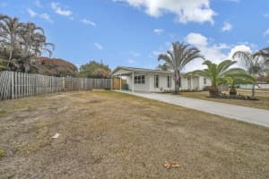 105 Castana Court, Port Saint Lucie, FL 34983 - MLS#R11163998