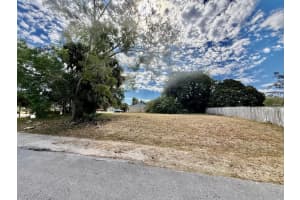 401 Tulip Boulevard, Port Saint Lucie, FL 34953 - MLS#R11164012