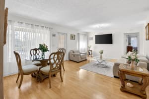 321 Knotty Pine Circle, Greenacres, FL 33463 Sold 06/02/26