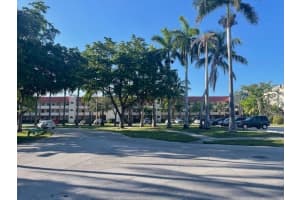 2900 Sunrise Lakes Drive W 106, Sunrise, Fl 33322, Sunrise