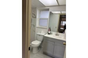 2900 Sunrise Lakes Drive, Sunrise, FL 33322 - MLS#R11164037