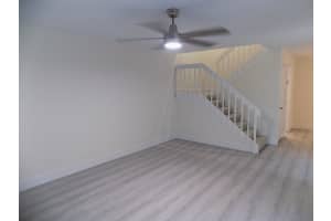 619 6th Terrace, Palm Beach Gardens, FL 33418 - MLS#R11164041