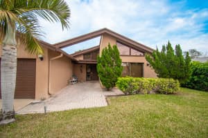 21566 Arbor Way, Boca Raton, FL 33433 - MLS#R11164062