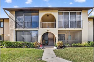 211 Pine Hov Circle, Greenacres, FL 33463 Sold 03/20/26