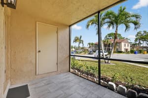 211 Pine Hov Circle, Greenacres, FL 33463 Sold 03/20/26