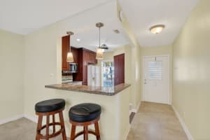 374 Bennington Lane, Lake Worth, FL 33467 - MLS#R11164066