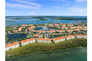 27 Harbour Isle Drive, Hutchinson Island, FL 34949 - MLS#R11164105