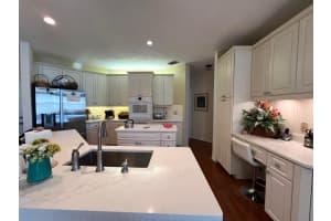 12841 Oak Knoll Drive, Palm Beach Gardens, FL 33418 - MLS#R11164125