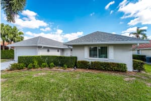 10370 Greentrail Drive, Boynton Beach, FL 33436 - MLS#R11164184
