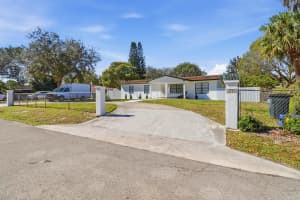 695 Dixie Lane, West Palm Beach, FL 33415 - MLS#R11164256