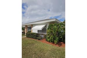 1212 Lakes End Drive, Fort Pierce, FL 34982 - MLS#R11164265