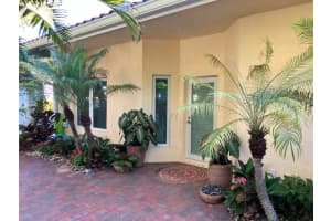 333 Pelican Way, Delray Beach, FL 33483 - MLS#R11164267