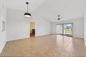 8515 Lake Point Court, Lake Worth, FL 33467 - MLS#R11164289