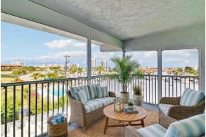 155 Yacht Club Drive, North Palm Beach, FL 33408 - MLS#R11164296