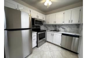 122 Brighton Drive, Boca Raton, FL 33434 - MLS#R11164330