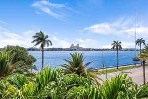 1617 Flagler Drive, West Palm Beach, FL 33407 - MLS#R11164373