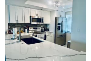 3000 Presidential Way, West Palm Beach, FL 33401 - MLS#R11164380