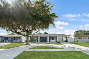 59 Andros Road, Palm Springs, FL 33461 - MLS#R11164384