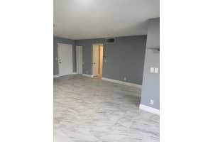 4040 Nw 19 Street 305, Lauderhill, Fl 33313, Lauderhill