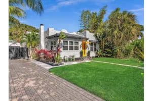 525 Westwood Road, West Palm Beach, FL 33401 - MLS#R11164415