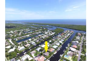 8336 Palm Street, Hobe Sound, FL 33455 - MLS#R11164419