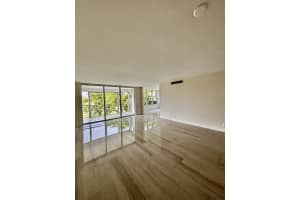 3960 Oaks Clubhouse Dr Drive, Pompano Beach, FL 33069 - MLS#R11164518