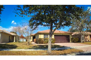 2142 Newport Isles Boulevard, Port Saint Lucie, FL 34953 - MLS#R11164530