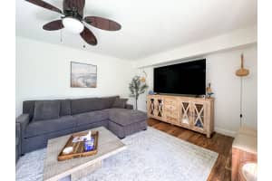 2821 28th Court, Jupiter, FL 33477 - MLS#R11164555