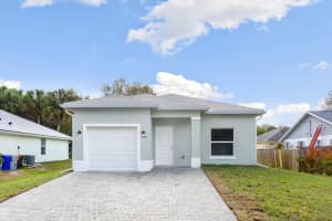 6215 4th Lane, Vero Beach, FL 32968 - MLS#R11164583