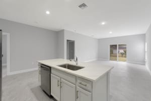 6215 4th Lane, Vero Beach, FL 32968 - MLS#R11164583