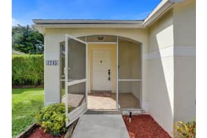 1245 46th Way, Deerfield Beach, FL 33442 - MLS#R11164586