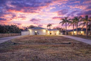 626 Sw Cynthia Street, Port St. Lucie, Fl 34983, Port Saint Lucie