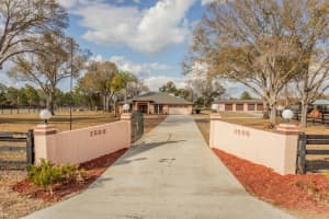 2500 Lake Josephine Drive, Sebring, FL 33875 - MLS#R11164667