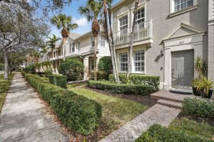 203 Thatch Palm Circle, Jupiter, FL 33458 - MLS#R11164711