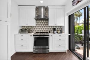 28 Stratford Lane, Boynton Beach, FL 33436 - MLS#R11164713