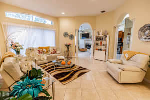 431 Cool Water Court, Port Saint Lucie, FL 34986 - MLS#R11164715