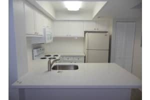 738 Executive Center Drive, West Palm Beach, FL 33401 - MLS#R11164720