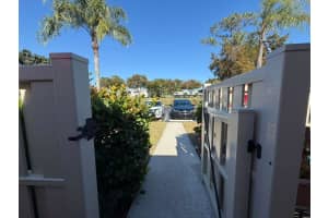 1017 Green Pine Boulevard, West Palm Beach, FL 33409 - MLS#R11164737