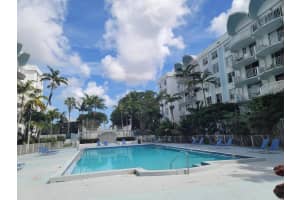 492 165th St Road, Miami, FL 33169 - MLS#R11164743