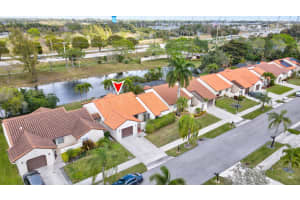 17 Columbia Court, Deerfield Beach, FL 33442 - MLS#R11164746